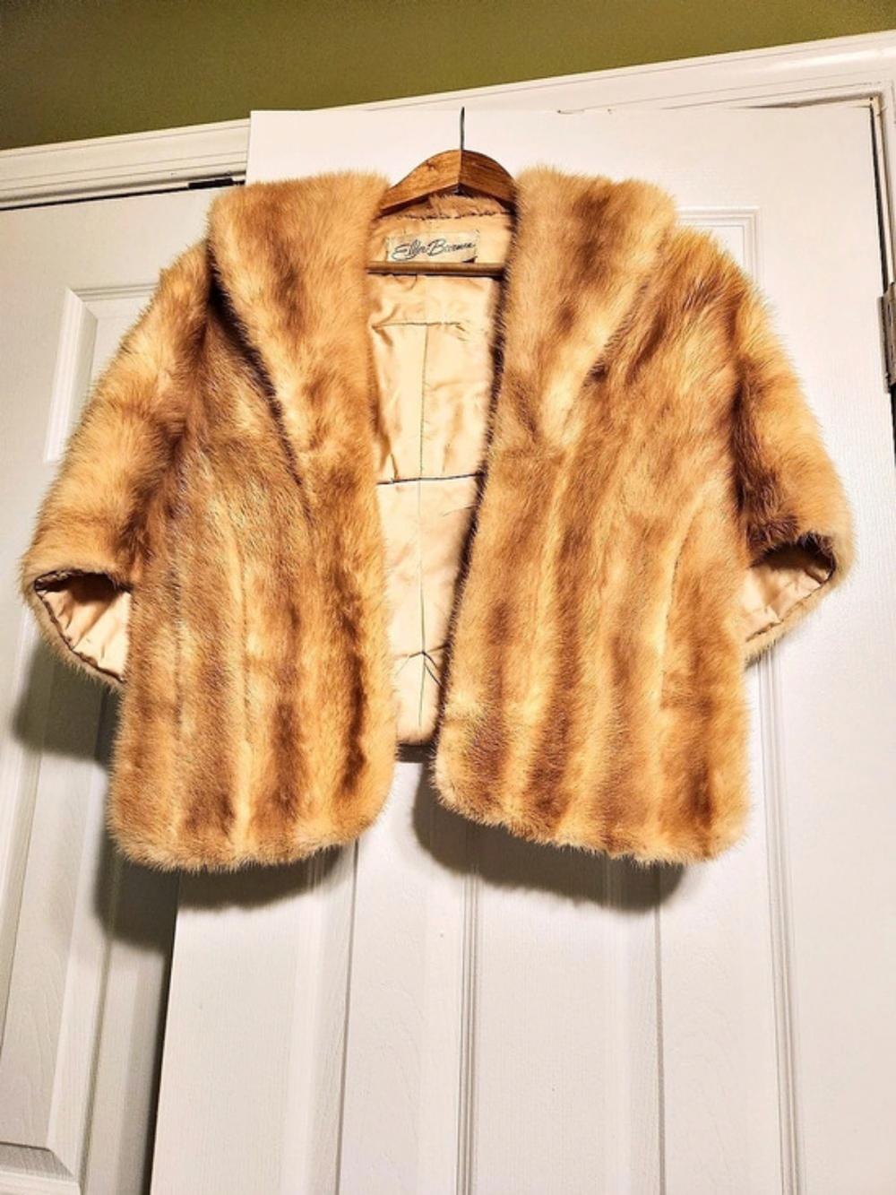 Blonde Palomino Mink Fur Stole